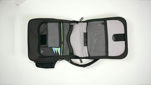 Travelon Anti-Theft Urban N/S Messenger Bag Rundown - image 3 from the video